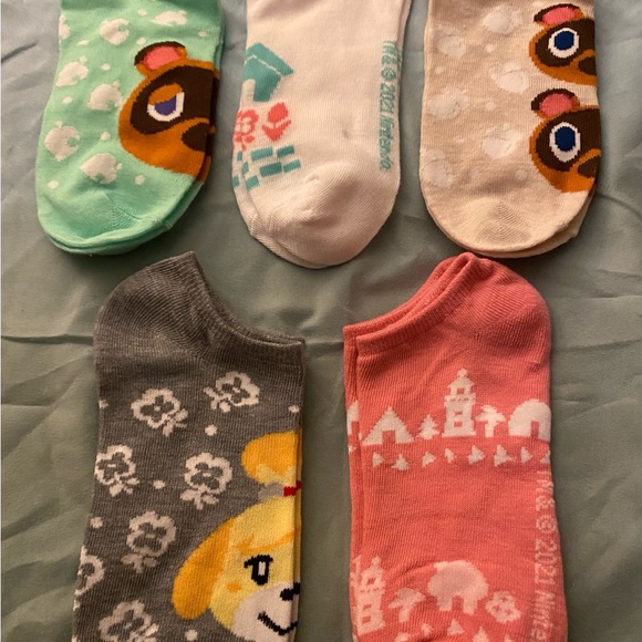 5 pairs No Show Ankle Socks Size 4 to 10 Nintendo Animal Crossing New Horizons - Picture 1 of 2